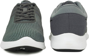 nike revolution 4 price in india