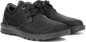 Clarks vanek sales plain brown