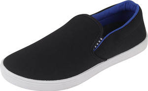 PU PEHCHAAN Casuals For Men
