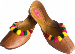 Pom pom khussa sales
