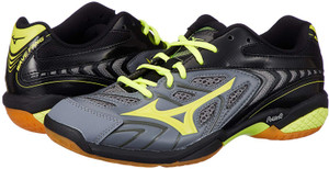 Mizuno shop shoes flipkart