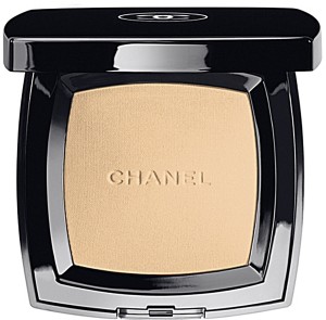 Price in India, Buy Chanel Makeup Universel Compact Natural Finish Pressed  Powder with brush Applicator Compact Online In India, Reviews, Ratings &  Features