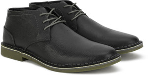 Kenneth deals cole chukka