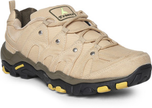 tracer running shoes