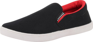 PU PEHCHAAN Casuals For Men