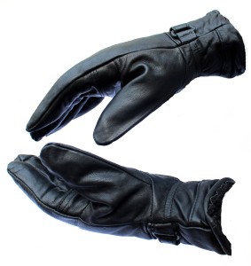 AlexVyan Leather New Snow Proof Warm Winter Cycling Bike Motorcycle Man Gloves Riding Gloves Buy AlexVyan Leather New Snow Proof Warm Winter Cycling Bike Motorcycle Man Gloves Riding Gloves Online at ...