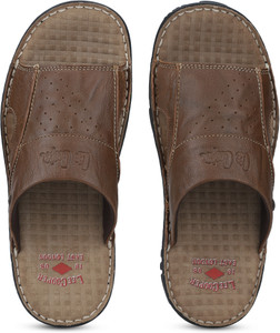 Lee cooper sandals flipkart hotsell