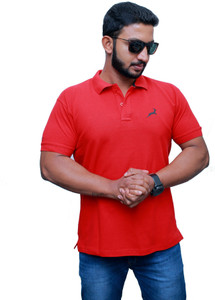 UOMO Solid Men's Polo Neck Red T-Shirt