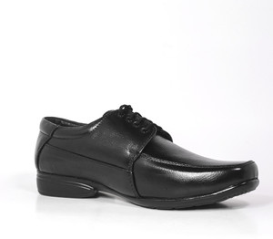 Lee Grand For Men Buy Lee Grand For Men Online at Best Price Shop Online for Footwears in India Flipkart