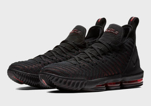 Nike store lebron flipkart