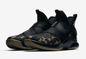 The lebron james Soldier 12 SFG Camo Walking Shoes For Men Buy