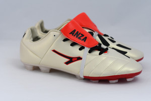 Sports boot flipkart outlet