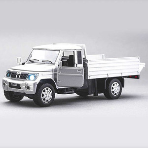 Mahindra pickup toy top