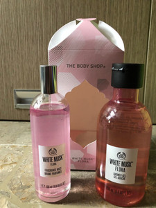Body shop white deals musk flora fragrance mist