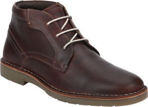 Red tape tan chukka boots hot sale