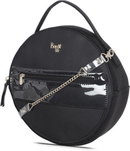 Baggit Black Sling Bag L EARING Y G Z DORY BLACK BLACK S2 Black