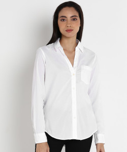 Gap white on sale shirt ladies