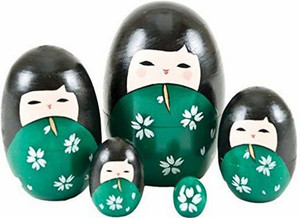 Kokeshi nesting shop dolls