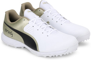 Puma cricket store shoes flipkart