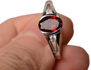 Gomedhikam stone ring shop