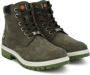Woodland green boots top