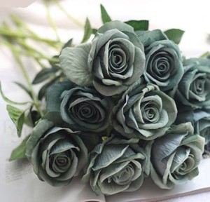 Photo Wallpaper Dense Roses - Painted Large Flowers in Shades of Green on a Gray  Background - Roses - Flowers - Wall Murals