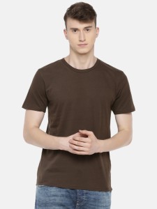 Celio Solid Men Round Neck Brown T-Shirt