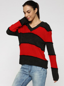Red black sweater store