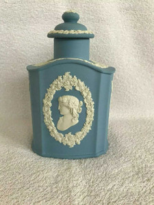 Gianiji Antiques and Furniture Decorative Showpiece 12 cm Price