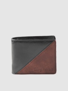 Human made leather wallet(瑕疵), 男裝, 袋, 腰袋、手提袋、小袋- Carousell
