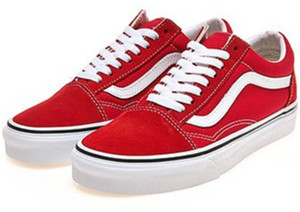 Vans Old Skool Sneakers For Men - Buy Vans Old Skool Sneakers For Men  Online at Best Price - Shop Online for Footwears in India | Flipkart.com