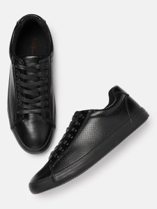 Mast and sale harbour black sneakers