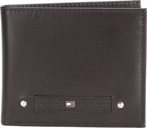 Tommy Hilfiger Bags Wallets Belts Buy Tommy Hilfiger Bags Wallets Belts Online At Best Prices In India Flipkart Com