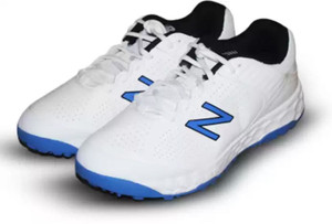 New balance cricket shoes rubber spikes top