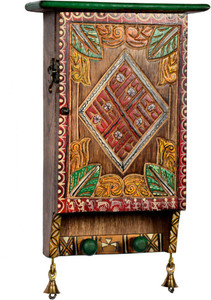 Exclusivelane Antique Carving Wooden Key Holder 6 Hooks Multicolor Exclusivelane Antique Carving Wooden