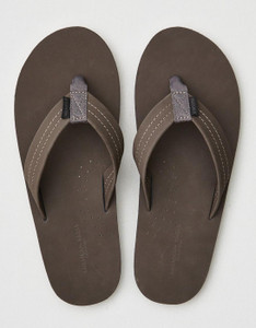 American eagle 2025 black flip flops