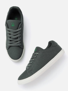 Ucb black 2025 casual shoes