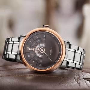 Titan grandmaster deals watch price