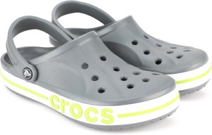 crocs under 300