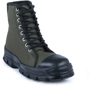 Bata jungle boots top