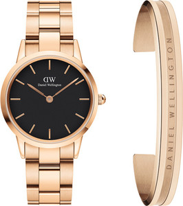 Daniel wellington watches flipkart online