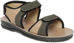 paragon style chappal