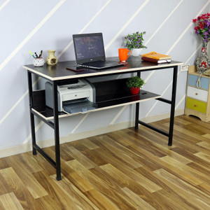 Kawachi deals computer desk