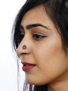 AHOORA ENTERPRISES Silver Plated Silver Nose Stud Set Price in