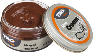 Walnut shoe polish top