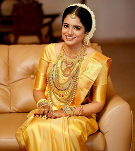 Hindu wedding saree colours hotsell