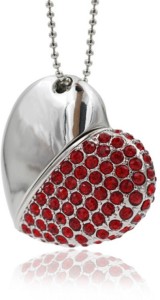 Tobo Red Metal Heart Shape Designer Pendrive 8 GB ewelry Memory Stick Necklace 8 GB Pen Drive(Red, Silver)