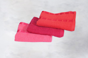 Rose gold towels 2025