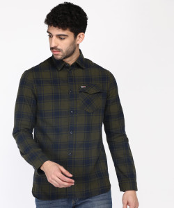 Green tommy shop hilfiger shirt