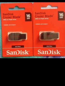 shree krishna hardware SanDisk Combo of 16 GB Pen Drive{Mutlicolor} 16 GB Pen Drive(Black, Red)